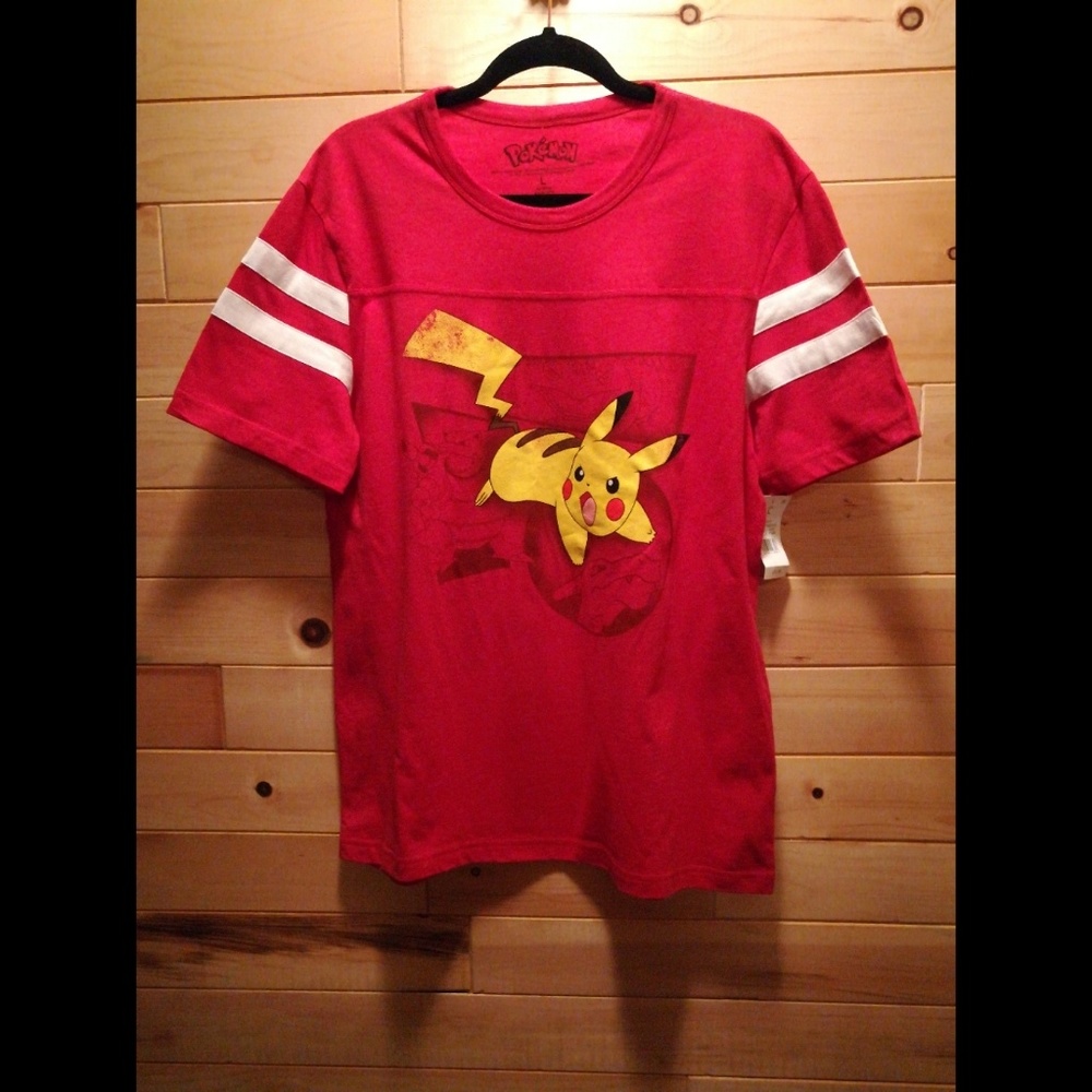 Pokémon Shirt Size Large